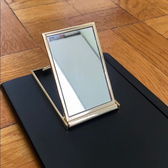YSL Pocket Mirror 💯 Authentic - Picture 5 of 5